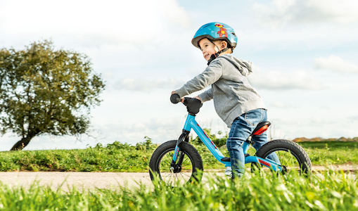 Dreiräder und Laufräder